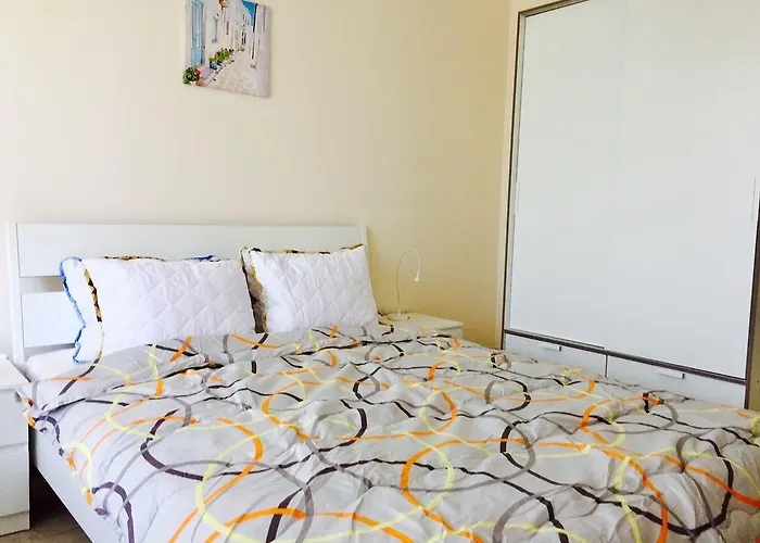 Psb In South Bay Apartment *