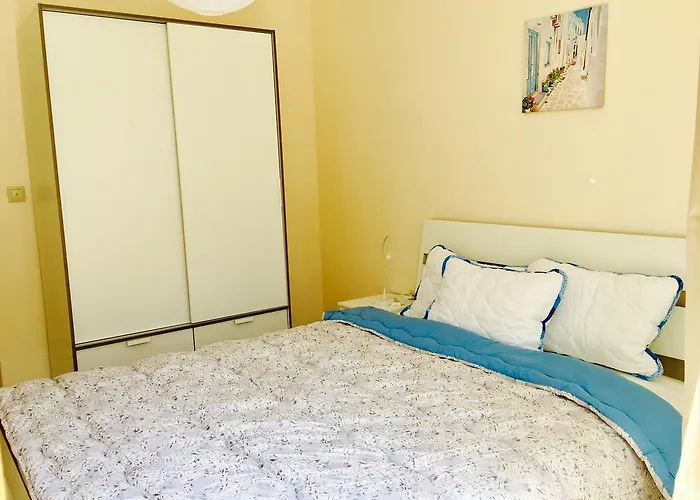 Psb In South Bay Apartment